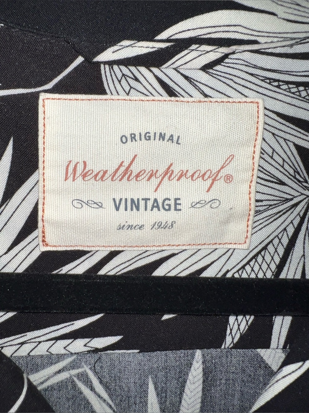Weatherproof Black & White Palm Print Short-Sleeve Button-Down Shirt - Picture 2 of 5